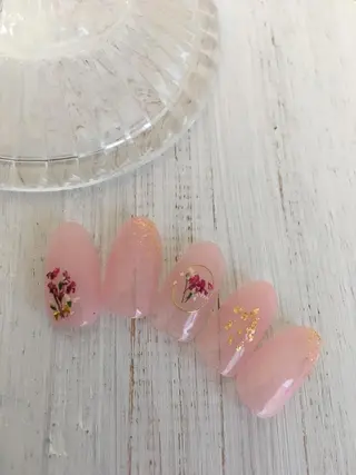 ネイル Petit Fleur所属・青柳 亜梨奈のマツエク・マツパデザイン