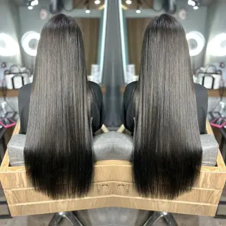 カラー ロング 韓国ヘアならお任せ♡ 馴染ませ達人👸yuのヘアスタイル