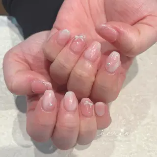 ネイル ecrin エクラン Haruka🌼のネイルデザイン