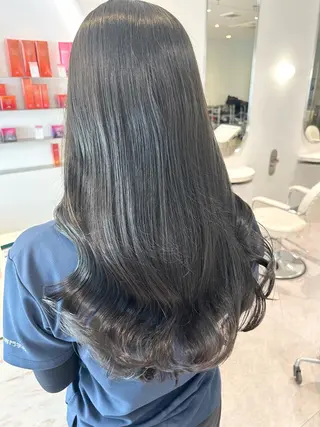 ロング カラー 橋本 洋志のヘアスタイル