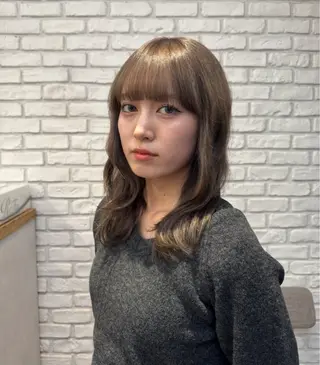 カラー 阿部  ことみ /パーマモデルのヘアスタイル