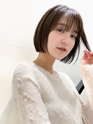 ショート カラー 小顔ボブ jilblanカホのヘアスタイル