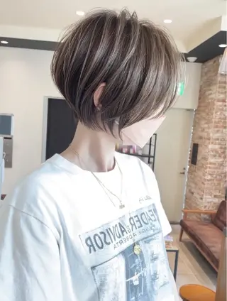 ショート カラー 大人女性お悩み解決 ショート/イハカズキのヘアスタイル
