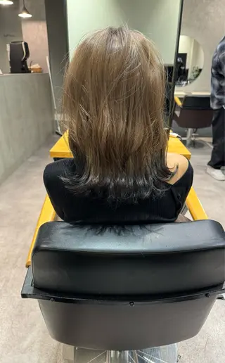 ミディアム カラー 佐藤史哉＊ 韓国レイヤー赤み除去のヘアスタイル