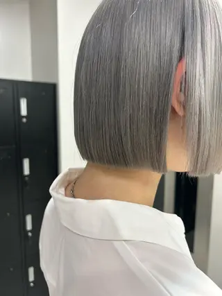 ショート カラー Maya川越/ エクステ/ハイトーンのヘアスタイル
