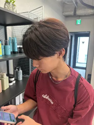 ミディアム パーマ メンズ 王道センターパート /GOUのヘアスタイル