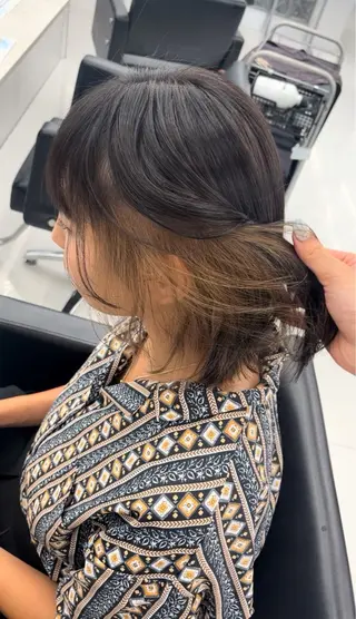 カラー 🌈推し活ハイトーン 💫荒川結星のヘアスタイル