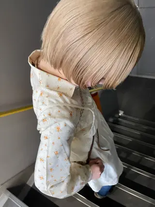 ショート カラー 💓パーマ，💗 レイヤーカットのヘアスタイル