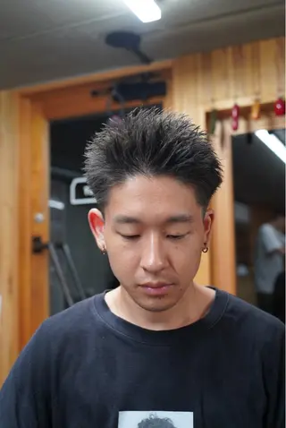 メンズ 関 晃哉のヘアスタイル