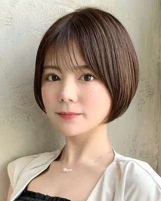 ショート カラー 💍新宿ショート 💍岩田莉奈のヘアスタイル
