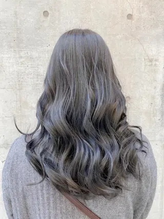 セミロング カラー 【透明感、艶髪】西村 有司のヘアスタイル