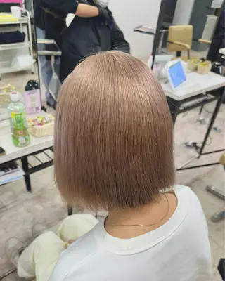ミディアム カラー 🦄ハイトーンカラー 🦄まるおしょうのヘアスタイル