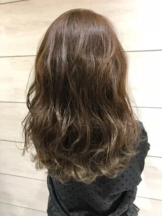 セミロング カラー noll【今池駅前】 池田碧花のヘアスタイル