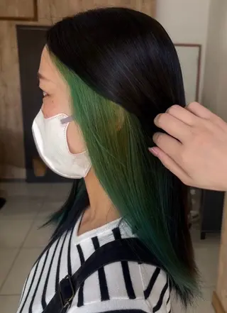 ロング STYLEE🖤 髪質改善のヘアスタイル