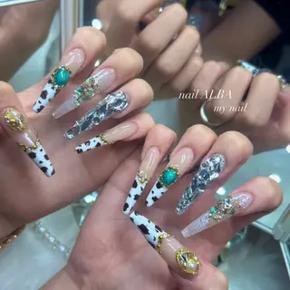 ネイル 加納 莉音のネイルデザイン