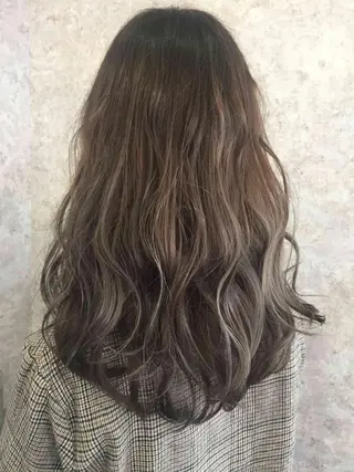 ロング メンズスタイル バレイヤージュ　齋藤のヘアスタイル