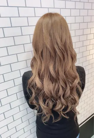 ロング UNDER vr 【アンダーバー】のヘアスタイル