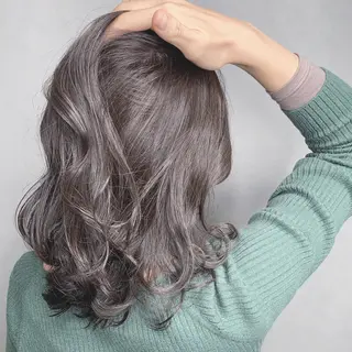 ミディアム カラー パーマ ヘアアレンジ メンズ キッズ ネイル 新宿駅近♡友達とOK 🦋W -ワット -のヘアスタイル