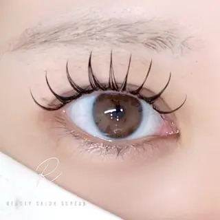 マツエク・マツパ WHITE EYE YUINAのマツエク・マツパデザイン