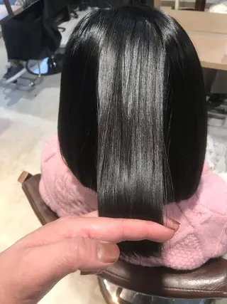 ミディアム ブリーチカラー☆ 再生トリートメントのヘアスタイル