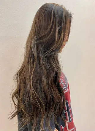 ロング 南堀江レイヤーカット MIKU🍒のヘアスタイル
