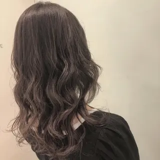 カラー mihiro 🩷のヘアスタイル