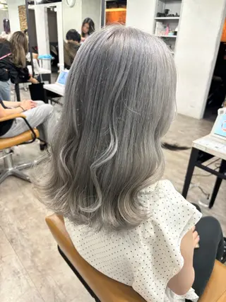 ミディアム カラー ️韓国ヘア／レイヤー カットYūka❤️のヘアスタイル