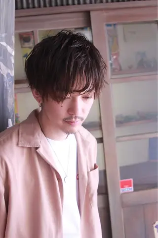 メンズ 🟦メンズパーマ🟦 横浜駅｜小上馬淳司のヘアスタイル