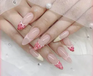 ネイル I-nailロング /ワンホン/キラキラのネイルデザイン