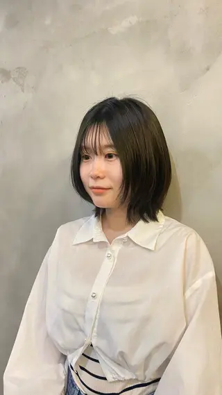 ミディアム 透明感カラー 🦙なりたりみのヘアスタイル