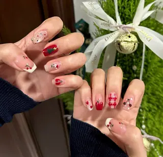 ネイル Lynn_ Nailのネイルデザイン