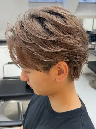 ショート カラー メンズ 稲村侑斗ダウンパーマ メンズパーマのヘアスタイル