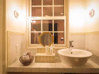 若菜菜奈 本気の肌質改善 上島のエステ・リラクイメージ