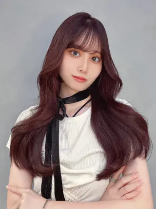 ロング まなり See.のヘアスタイル