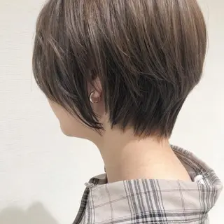 ショート カラー 三鷹で1番ショート ボブをカットする新谷のヘアスタイル