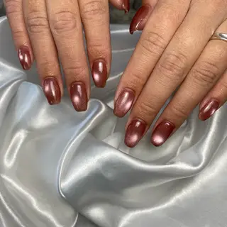 ネイル 岩田 麻里奈のネイルデザイン