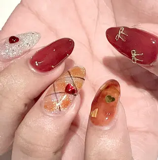 ネイル 坂口 莉愛のネイルデザイン