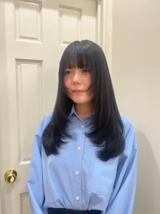 ロング レイヤーカット/ ブリーチ/Asukaのヘアスタイル