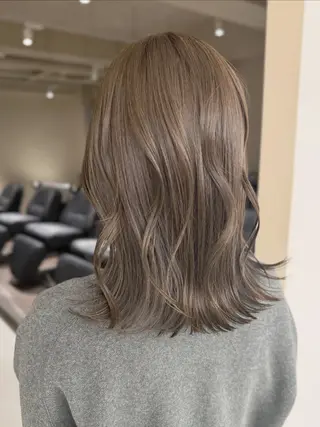 ミディアム カラー 表参道🌿赤み消し カラー/チナツのヘアスタイル