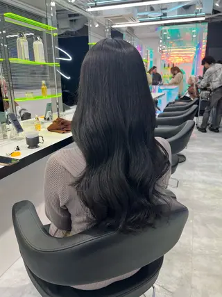 ロング カラー トレンドレイヤー No.1/KOHEIのヘアスタイル