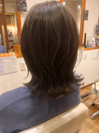 セミロング アザマ　ヤスカツ _rosso 川口のヘアスタイル