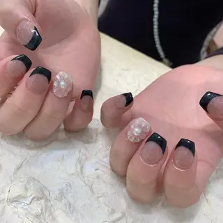 ネイル マキノ ユイのネイルデザイン