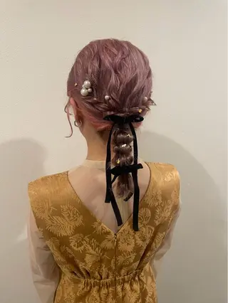 ミディアム カラー ヘアアレンジ 🎀𝑹𝑰𝑲𝑶 🎀【西九条・野田】のヘアスタイル