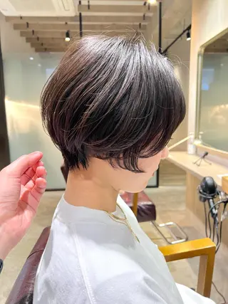 ショート 🌟美髪縮毛矯正🌟 吉田冴一のヘアスタイル