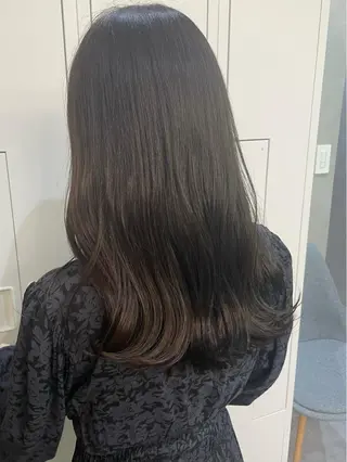 セミロング ANNA 🧸のヘアスタイル