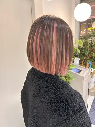 ミディアム カラー 薄田 珠美のヘアスタイル