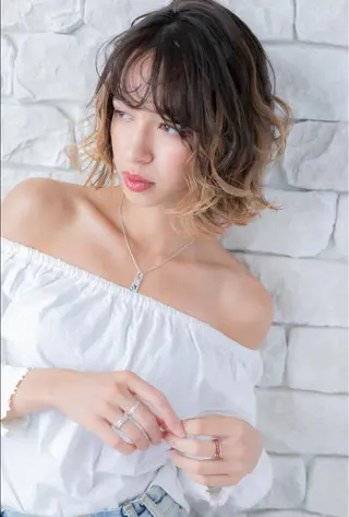 ショート AGU akariのヘアスタイル