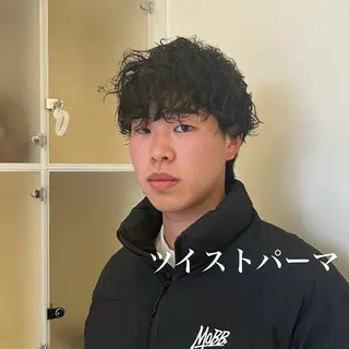 パーマ メンズ 似合わせカット暖色 カラーhiyonaのヘアスタイル