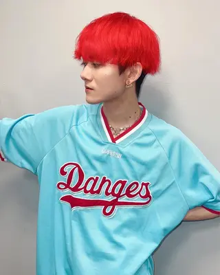 ショート ブリーチ　BAM BIのヘアスタイル