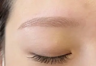 アイブロウ BEIGE金山 🌟makoのマツエク・マツパデザイン